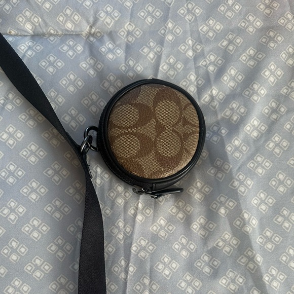 Coach side bag - Picture 2 of 4